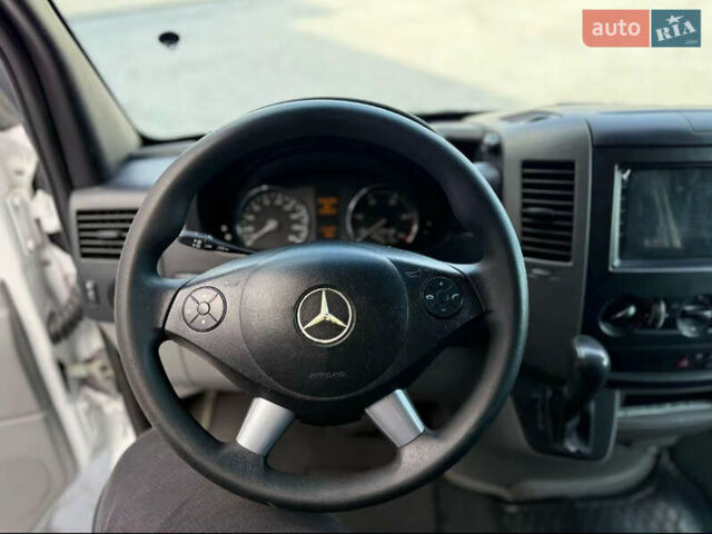 Білий Мерседес Sprinter, об'ємом двигуна 3.23 л та пробігом 467 тис. км за 26800 $, фото 21 на Automoto.ua