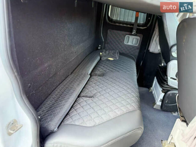 Білий Мерседес Sprinter, об'ємом двигуна 3.23 л та пробігом 467 тис. км за 26800 $, фото 17 на Automoto.ua