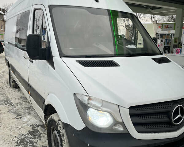 Білий Мерседес Sprinter, об'ємом двигуна 2.14 л та пробігом 269 тис. км за 25900 $, фото 3 на Automoto.ua