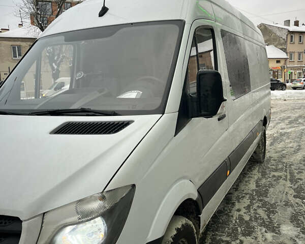 Білий Мерседес Sprinter, об'ємом двигуна 2.14 л та пробігом 269 тис. км за 25900 $, фото 1 на Automoto.ua