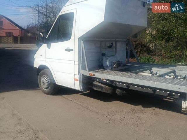 Белый Мерседес Sprinter, объемом двигателя 2.15 л и пробегом 2 тыс. км за 11000 $, фото 2 на Automoto.ua