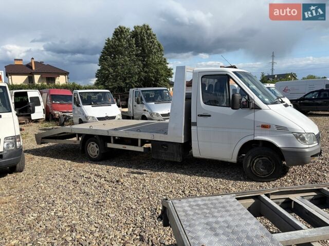 Білий Мерседес Sprinter, об'ємом двигуна 2.2 л та пробігом 355 тис. км за 9990 $, фото 20 на Automoto.ua