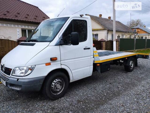 Белый Мерседес Sprinter, объемом двигателя 0 л и пробегом 459 тыс. км за 13700 $, фото 2 на Automoto.ua