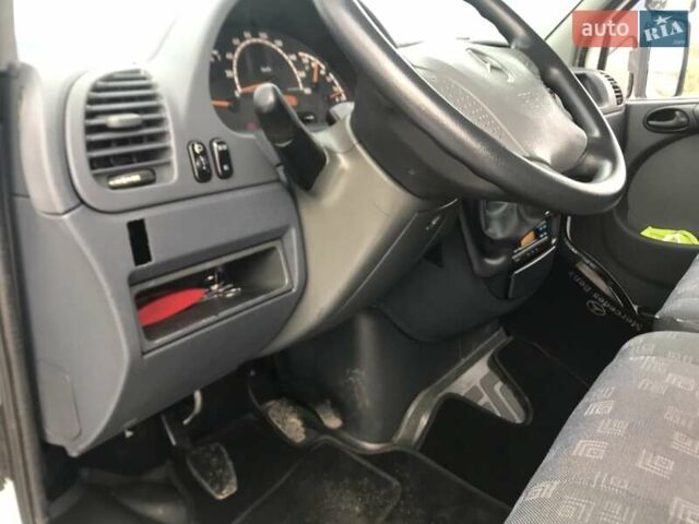 Білий Мерседес Sprinter, об'ємом двигуна 2.69 л та пробігом 430 тис. км за 18900 $, фото 23 на Automoto.ua
