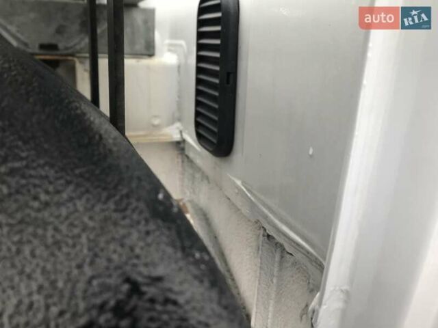 Білий Мерседес Sprinter, об'ємом двигуна 2.69 л та пробігом 430 тис. км за 18900 $, фото 10 на Automoto.ua