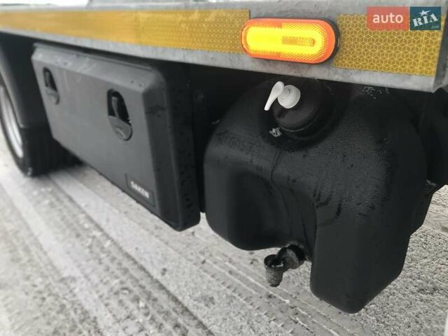 Білий Мерседес Sprinter, об'ємом двигуна 2.69 л та пробігом 430 тис. км за 18900 $, фото 9 на Automoto.ua