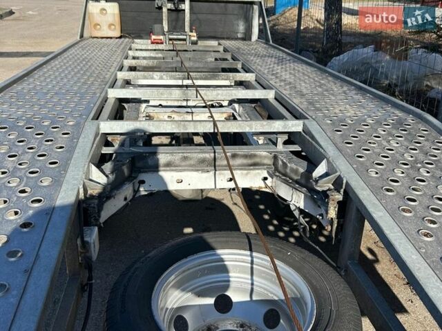 Белый Мерседес Sprinter, объемом двигателя 2.99 л и пробегом 550 тыс. км за 20000 $, фото 8 на Automoto.ua