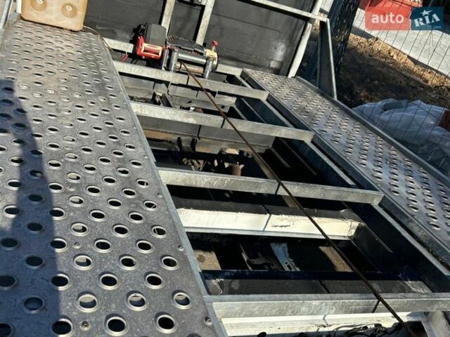 Белый Мерседес Sprinter, объемом двигателя 2.99 л и пробегом 550 тыс. км за 20000 $, фото 10 на Automoto.ua