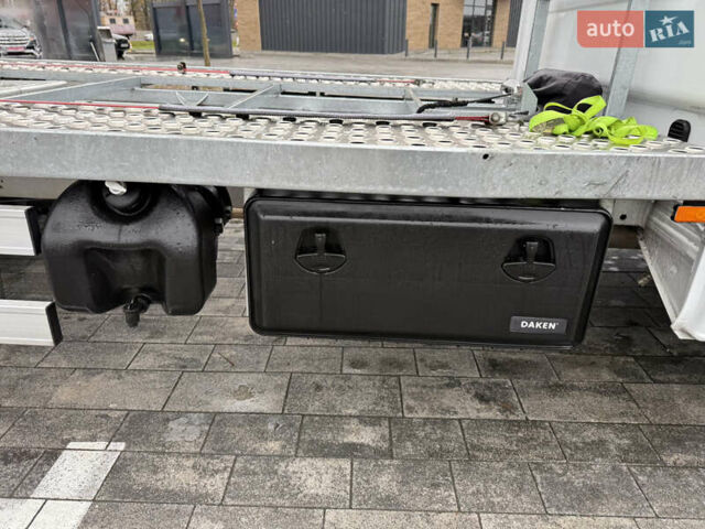 Білий Мерседес Sprinter, об'ємом двигуна 2.99 л та пробігом 396 тис. км за 27500 $, фото 15 на Automoto.ua