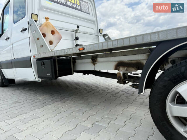 Белый Мерседес Sprinter, объемом двигателя 3.23 л и пробегом 470 тыс. км за 27800 $, фото 108 на Automoto.ua