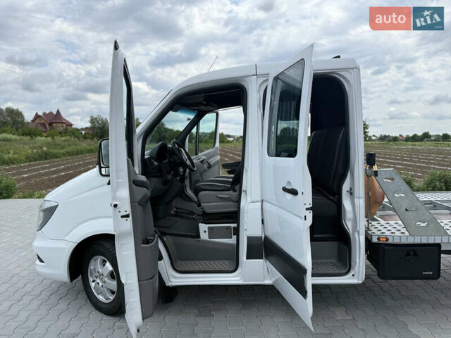 Белый Мерседес Sprinter, объемом двигателя 3.23 л и пробегом 470 тыс. км за 27800 $, фото 137 на Automoto.ua