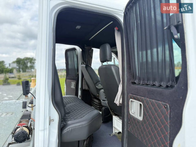 Белый Мерседес Sprinter, объемом двигателя 3.23 л и пробегом 470 тыс. км за 27800 $, фото 142 на Automoto.ua