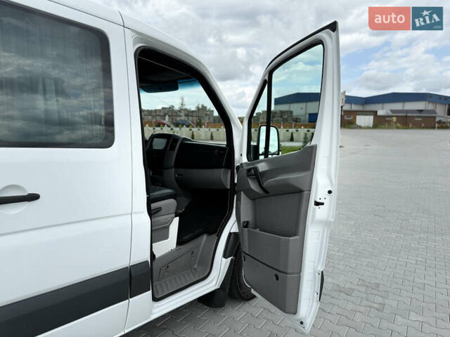 Белый Мерседес Sprinter, объемом двигателя 3.23 л и пробегом 470 тыс. км за 27800 $, фото 10 на Automoto.ua