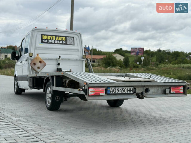 Белый Мерседес Sprinter, объемом двигателя 3.23 л и пробегом 470 тыс. км за 27800 $, фото 7 на Automoto.ua