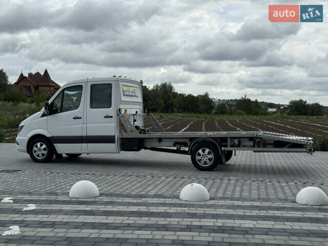 Белый Мерседес Sprinter, объемом двигателя 3.23 л и пробегом 470 тыс. км за 27800 $, фото 8 на Automoto.ua