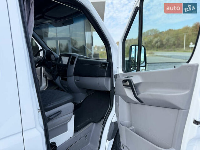 Білий Мерседес Sprinter, об'ємом двигуна 3 л та пробігом 466 тис. км за 25800 $, фото 63 на Automoto.ua
