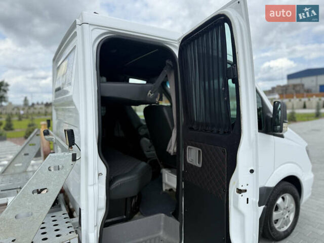 Белый Мерседес Sprinter, объемом двигателя 3.23 л и пробегом 470 тыс. км за 27800 $, фото 24 на Automoto.ua