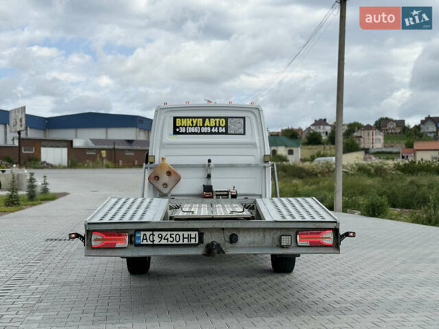 Белый Мерседес Sprinter, объемом двигателя 3.23 л и пробегом 470 тыс. км за 27800 $, фото 6 на Automoto.ua