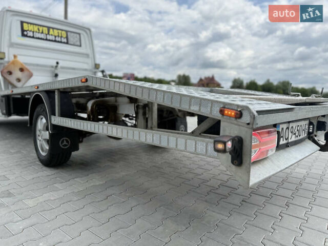 Белый Мерседес Sprinter, объемом двигателя 3.23 л и пробегом 470 тыс. км за 27800 $, фото 104 на Automoto.ua