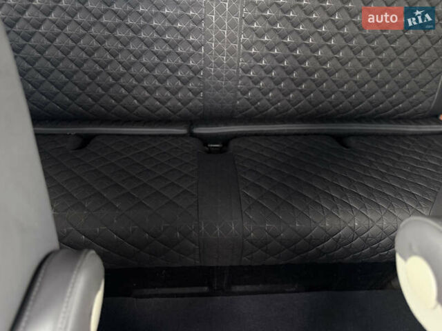 Белый Мерседес Sprinter, объемом двигателя 3.23 л и пробегом 470 тыс. км за 27800 $, фото 83 на Automoto.ua