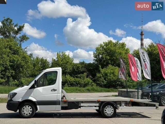 Белый Мерседес Sprinter, объемом двигателя 2.2 л и пробегом 395 тыс. км за 17555 $, фото 11 на Automoto.ua