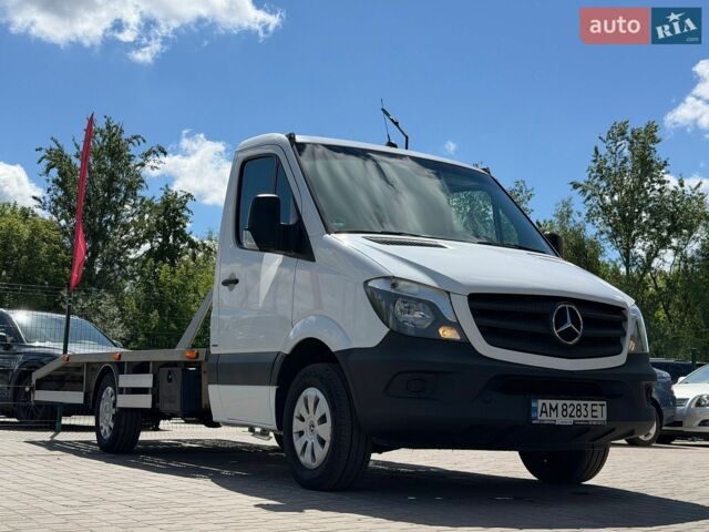 Белый Мерседес Sprinter, объемом двигателя 2.2 л и пробегом 395 тыс. км за 17555 $, фото 10 на Automoto.ua