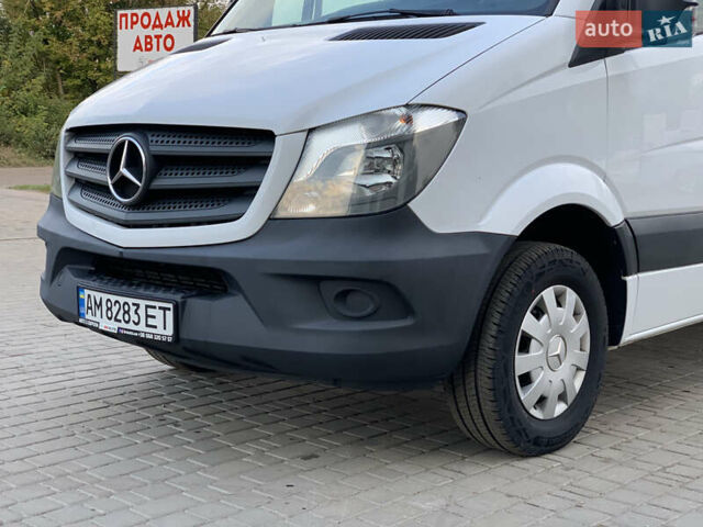 Білий Мерседес Sprinter, об'ємом двигуна 2.2 л та пробігом 395 тис. км за 19999 $, фото 10 на Automoto.ua