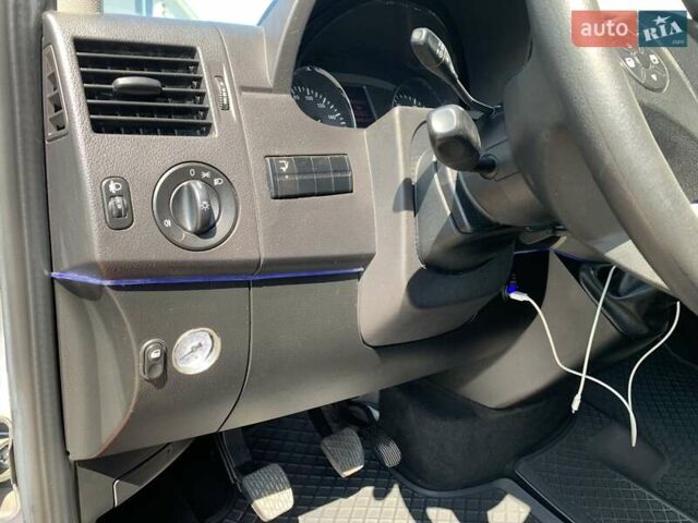 Белый Мерседес Sprinter, объемом двигателя 3 л и пробегом 350 тыс. км за 26300 $, фото 17 на Automoto.ua