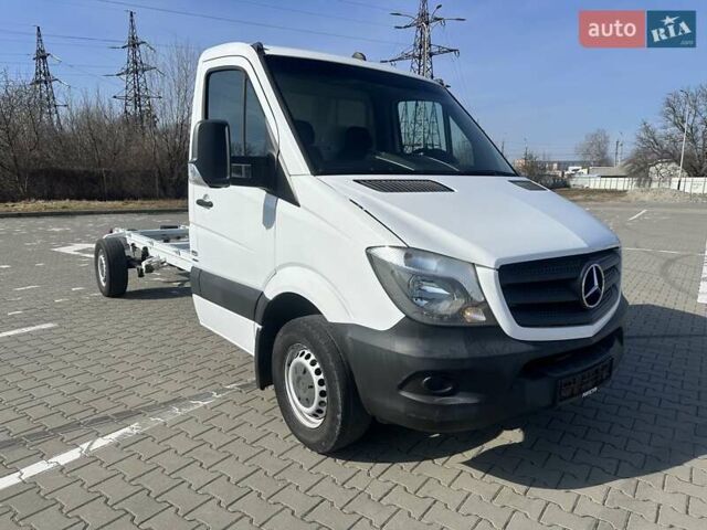 Білий Мерседес Sprinter, об'ємом двигуна 2.14 л та пробігом 150 тис. км за 17499 $, фото 2 на Automoto.ua