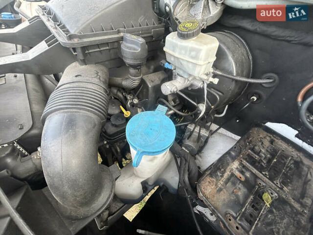 Білий Мерседес Sprinter, об'ємом двигуна 0 л та пробігом 340 тис. км за 14300 $, фото 9 на Automoto.ua