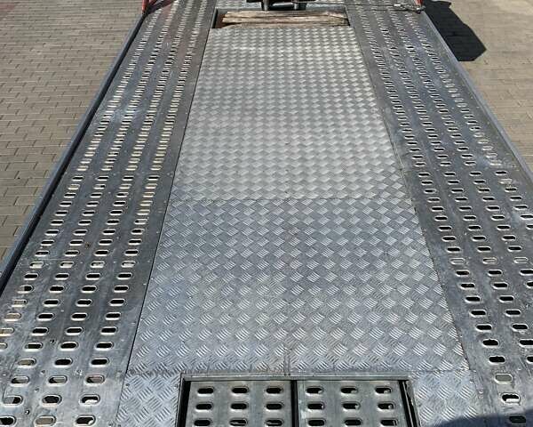 Білий Мерседес Sprinter, об'ємом двигуна 2.99 л та пробігом 658 тис. км за 23000 $, фото 8 на Automoto.ua