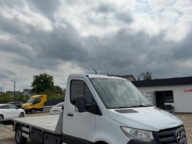 Белый Мерседес Sprinter, объемом двигателя 2.99 л и пробегом 854 тыс. км за 45000 $, фото 2 на Automoto.ua