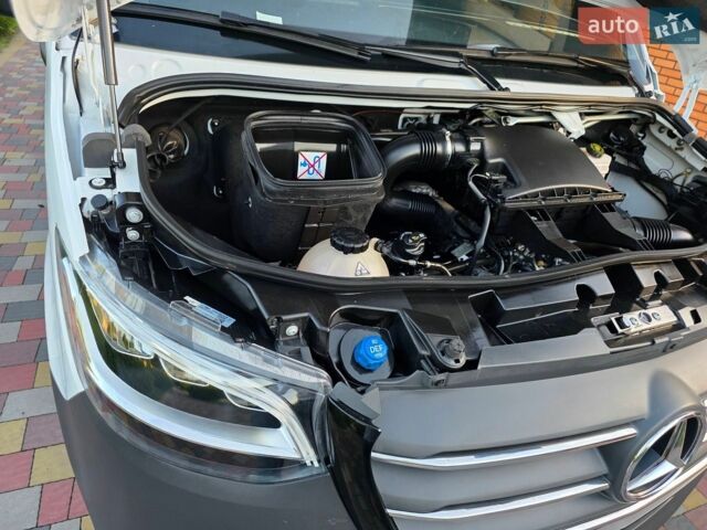 Білий Мерседес Sprinter, об'ємом двигуна 2.99 л та пробігом 3 тис. км за 55500 $, фото 23 на Automoto.ua