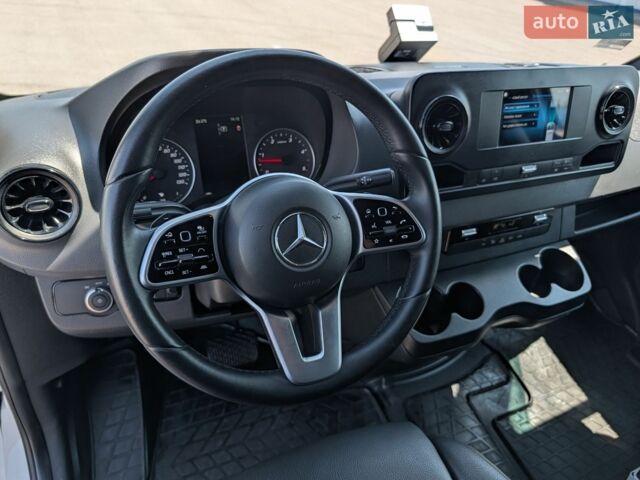 Білий Мерседес Sprinter, об'ємом двигуна 2.99 л та пробігом 76 тис. км за 49500 $, фото 30 на Automoto.ua