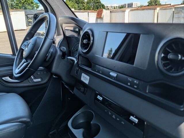 Білий Мерседес Sprinter, об'ємом двигуна 2.99 л та пробігом 76 тис. км за 49500 $, фото 27 на Automoto.ua
