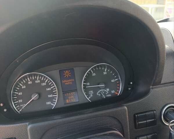 Белый Мерседес Sprinter, объемом двигателя 2.2 л и пробегом 232 тыс. км за 20300 $, фото 40 на Automoto.ua