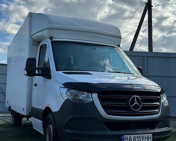 Белый Мерседес Sprinter, объемом двигателя 2.1 л и пробегом 223 тыс. км за 29289 $, фото 23 на Automoto.ua