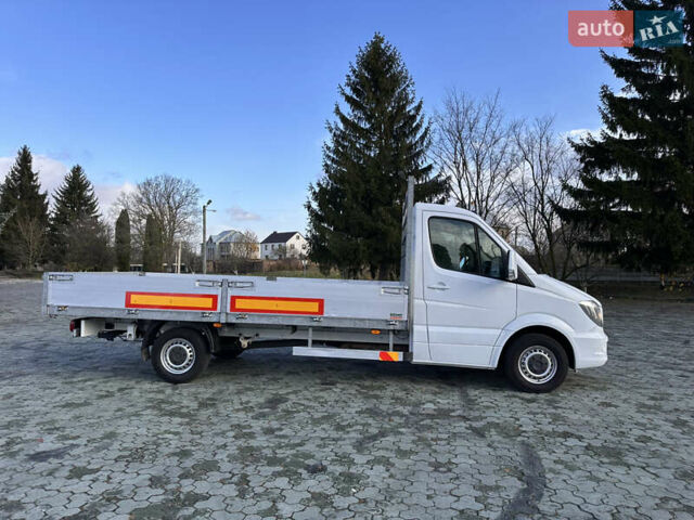 Белый Мерседес Sprinter, объемом двигателя 2.2 л и пробегом 233 тыс. км за 20500 $, фото 6 на Automoto.ua