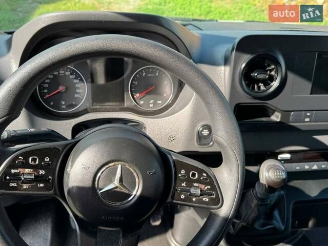 Белый Мерседес Sprinter, объемом двигателя 2.1 л и пробегом 223 тыс. км за 29289 $, фото 14 на Automoto.ua