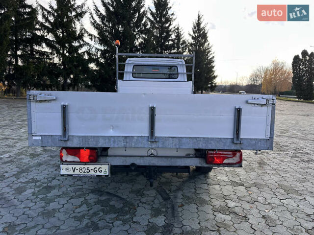 Белый Мерседес Sprinter, объемом двигателя 2.2 л и пробегом 233 тыс. км за 20500 $, фото 10 на Automoto.ua