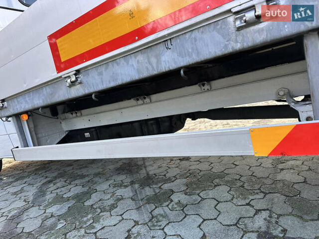 Белый Мерседес Sprinter, объемом двигателя 2.2 л и пробегом 233 тыс. км за 20500 $, фото 22 на Automoto.ua