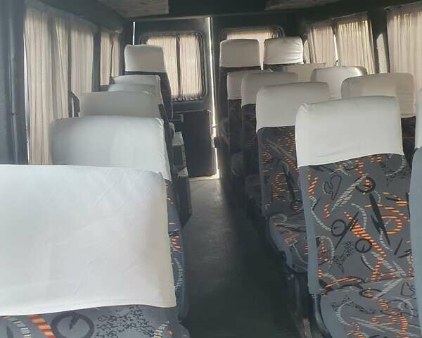Белый Мерседес Sprinter, объемом двигателя 2.87 л и пробегом 500 тыс. км за 10500 $, фото 6 на Automoto.ua