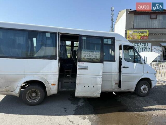 Белый Мерседес Sprinter, объемом двигателя 2.87 л и пробегом 500 тыс. км за 6400 $, фото 3 на Automoto.ua