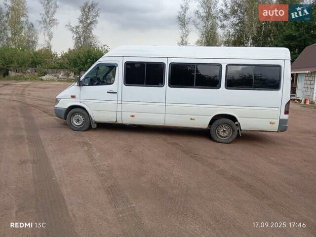 Білий Мерседес Sprinter, об'ємом двигуна 2.69 л та пробігом 280 тис. км за 10300 $, фото 5 на Automoto.ua