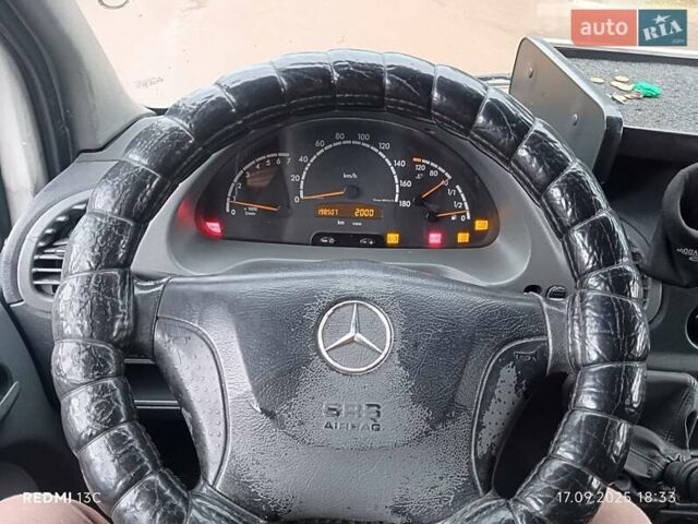 Білий Мерседес Sprinter, об'ємом двигуна 2.69 л та пробігом 280 тис. км за 10300 $, фото 12 на Automoto.ua