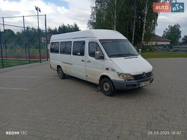 Белый Мерседес Sprinter, объемом двигателя 2.7 л и пробегом 2 тыс. км за 10500 $, фото 3 на Automoto.ua