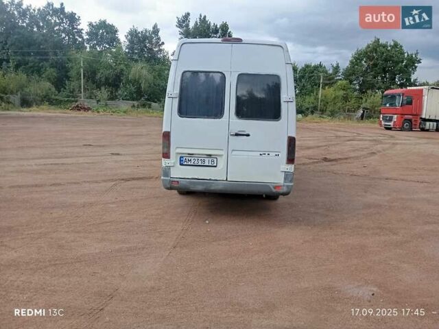 Білий Мерседес Sprinter, об'ємом двигуна 2.69 л та пробігом 280 тис. км за 10300 $, фото 8 на Automoto.ua