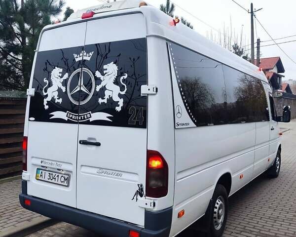 Білий Мерседес Sprinter, об'ємом двигуна 2.2 л та пробігом 102 тис. км за 15500 $, фото 11 на Automoto.ua