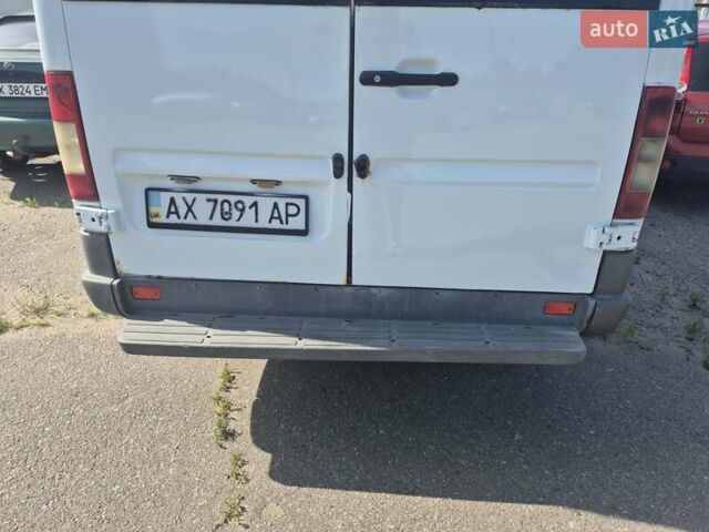 Белый Мерседес Sprinter, объемом двигателя 2.15 л и пробегом 100 тыс. км за 4900 $, фото 13 на Automoto.ua