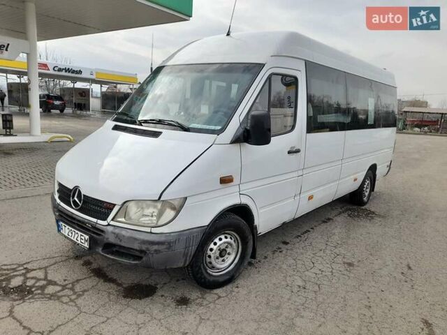 Білий Мерседес Sprinter, об'ємом двигуна 2.2 л та пробігом 837 тис. км за 8100 $, фото 1 на Automoto.ua